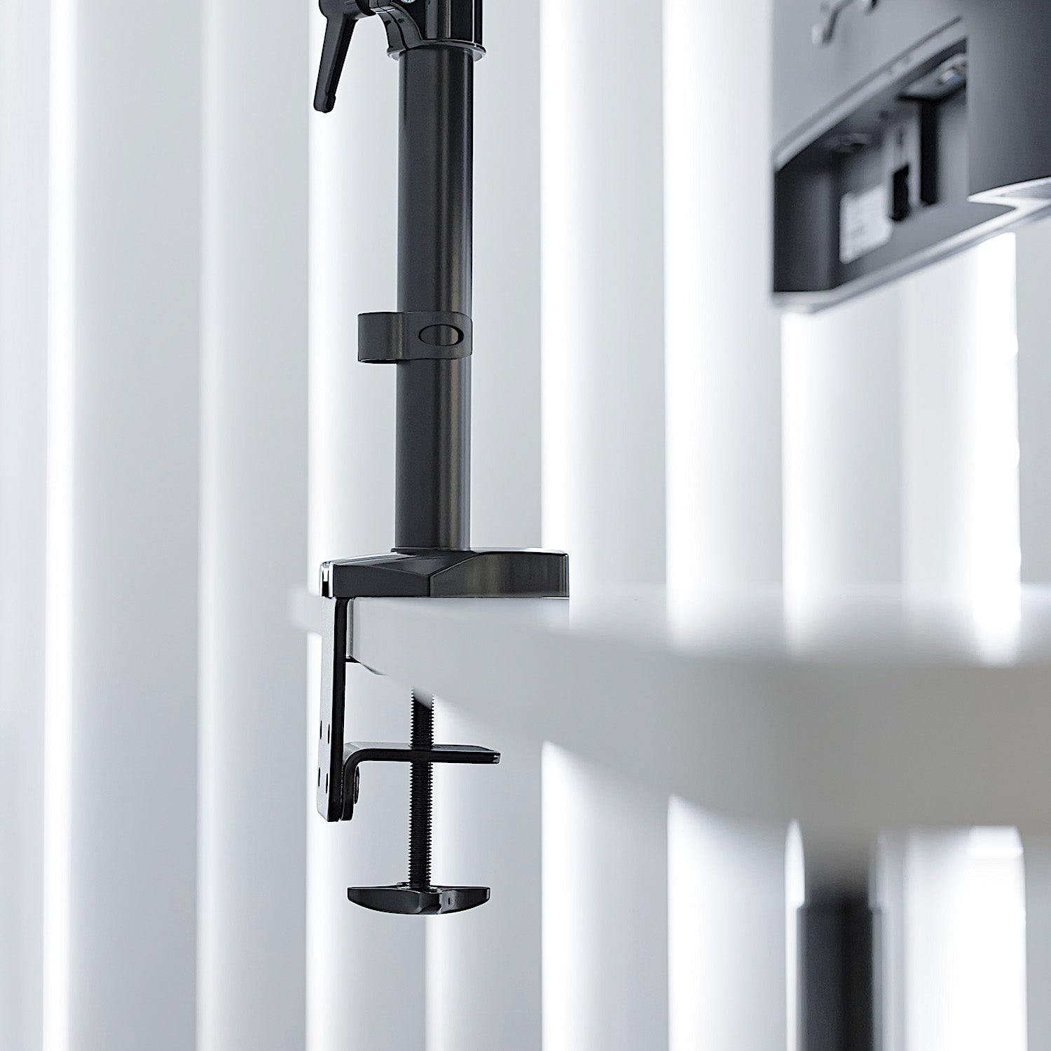 gku PRO-Riser V1 LCD Monitor Desk Mount Gas Spring Fully Adjustable Monitor Arm | gku.